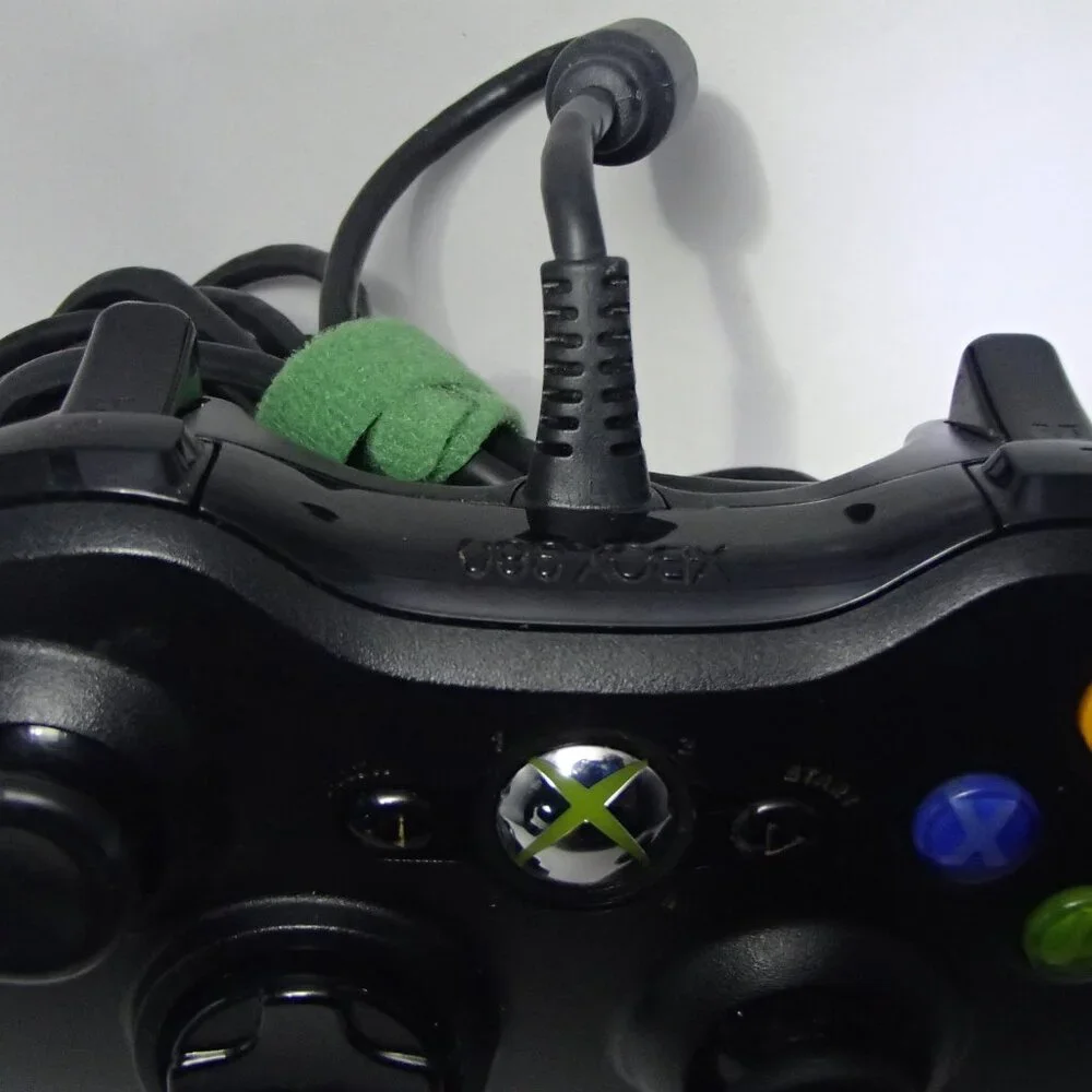 Microsoft Wired Controller for Xbox 360 Joypad X854237-001 Black - Picture 5 of 8